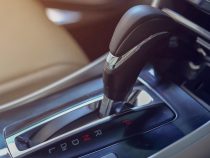 5 raisons de choisir le permis boîte automatique