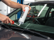 Remplacement de pare-brise : rapidité et fiabilité pour repartir en toute sécurité