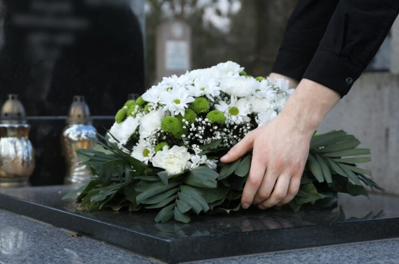 Fleurs funéraires