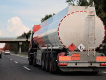 Transport de matières dangereuses : sécurité et conformité avant tout