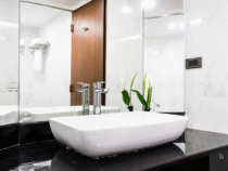 Aménagement de salle de bains PMR : confort et accessibilité au quotidien