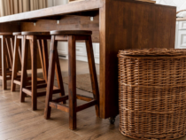 -Meubles en bois sur mesure : l’alliance du charme et de la durabilité