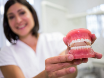 Assurance dentaire : pourquoi la prévention réduit vos frais