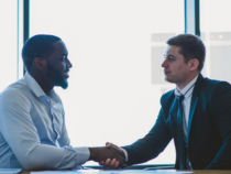 La méthode Harvard de la négociation commerciale pour un accord gagnant-gagnant