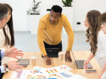 Comment aligner votre équipe marketing et commerciale sur le cycle de vente