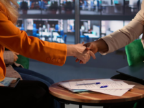 Négociation commerciale : ne coupez jamais la poire en deux, voici pourquoi