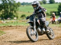 Pneus de moto pour jeunes conducteurs : miser sur la polyvalence