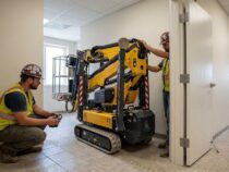 Nacelle élévatrice araignée : passer par une porte standard